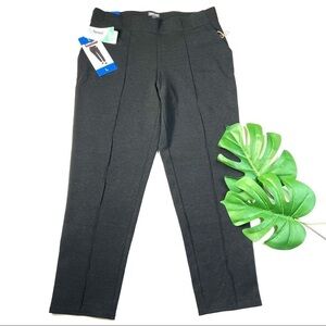 NWT Kirkland Signature Womens Pull On Comfort Pants